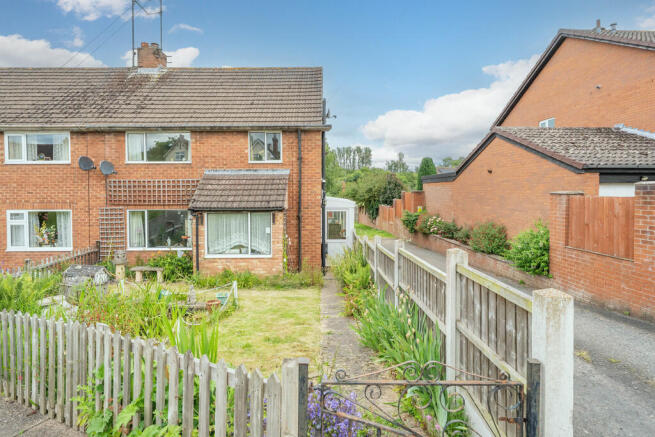 3 bed property, in Tenbury Wells, £225,000
