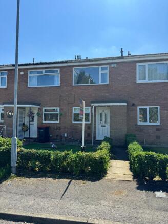 2 bed property, in Offerton Drive, £99,995