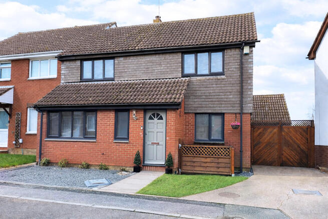 3 bed property, in Cannock Chase, £395,000