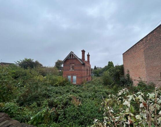 Studio, in Station House, £185,000
