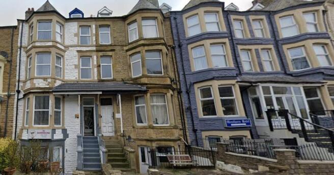 1 bed property, in 22 West End Road, £80,000