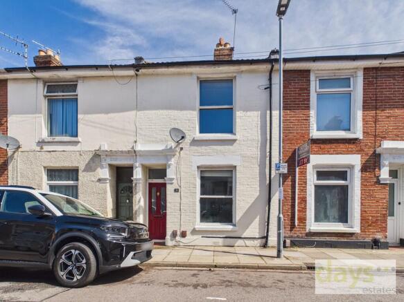 3 bed property, in Telephone Road, £230,000