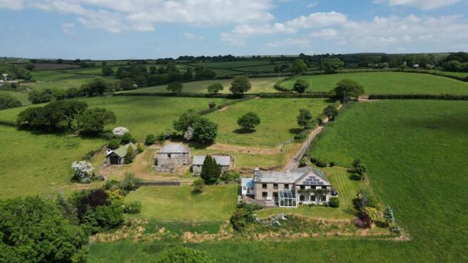 6 bed property, in Bodmin PL30, £1,350,000