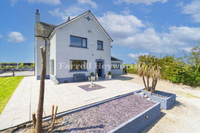 6 bed property, in Lancaster Road, £646,000