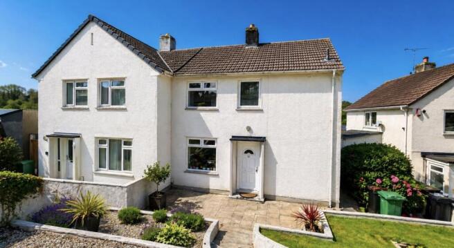 2 bed property, in Derby Road, £210,000