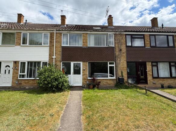 4 bed property, in West End Lane, £325,000
