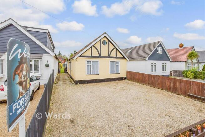 4 bed property, in Richmond Way, £450,000