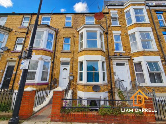 5 bed property, in Trafalgar Square, £190,000