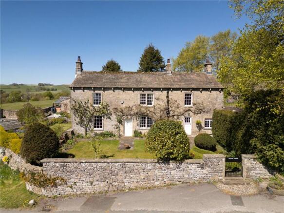 3 bed property, in Calton, £1,000,000