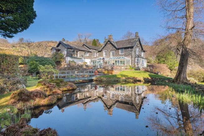 5 bed property, in Eller How, £3,000,000