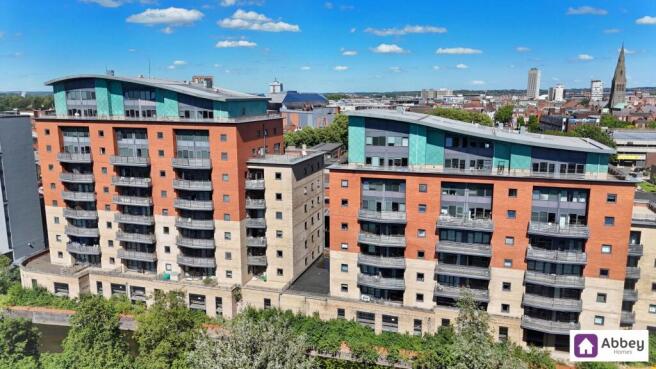 1 bed property, in Bath Lane, £99,950