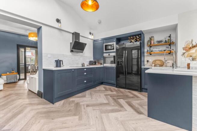 3 bed property, in Eaton Road, £665,000