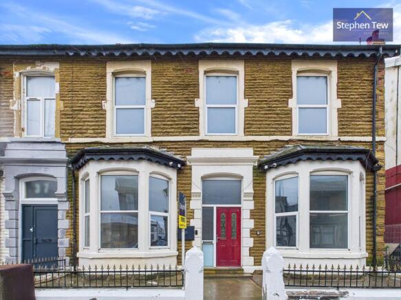 5 bed property, in Wellington Road, £110,000