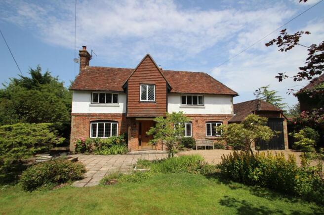3 bed property, in Yew Tree Lane, £750,000