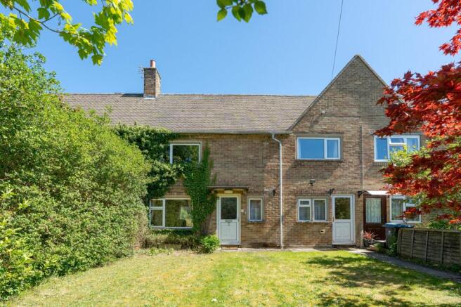 3 bed property, in Akeman Street, £375,000