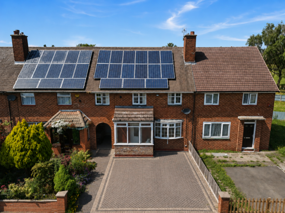 3 bed property, in Freasley Road, £240,000
