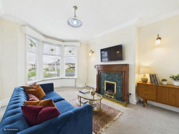 2 bed property, in Regent Avenue, £164,950