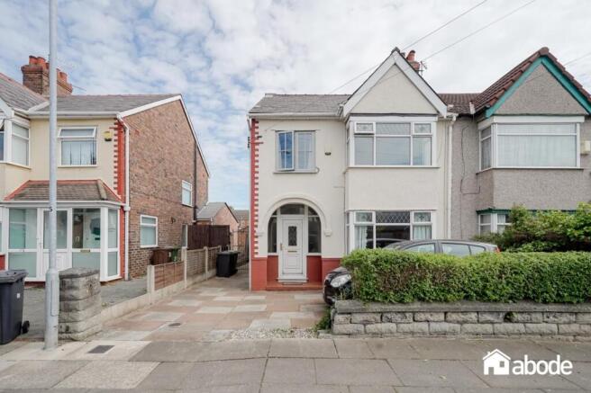3 bed property, in Cranmore Avenue, £290,000