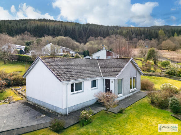 3 bed property, in 13 Letters Way, £250,000