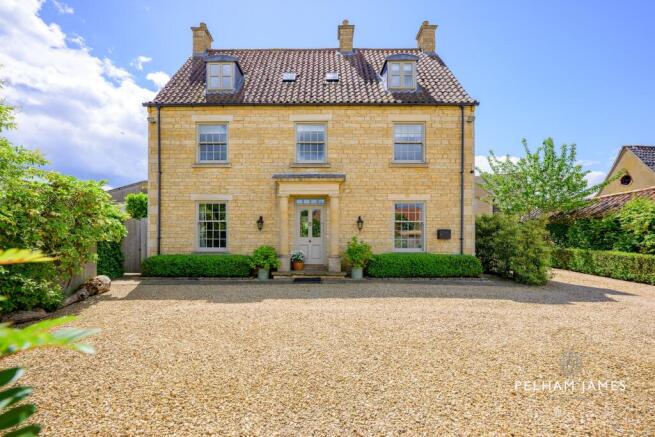 6 bed property, in Edenham Road, £650,000