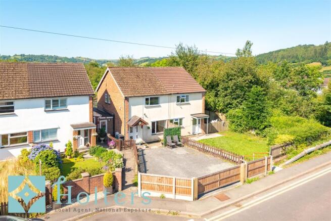 3 bed property, in Dolgwenith, £199,950