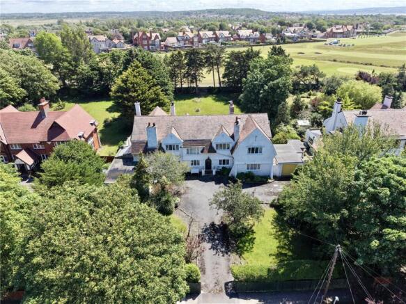 7 bed property, in Stanley Road, £1,600,000