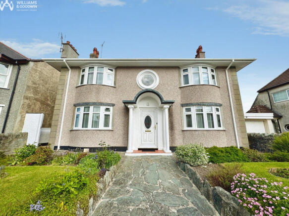 4 bed property, in Walthew Avenue, £375,000