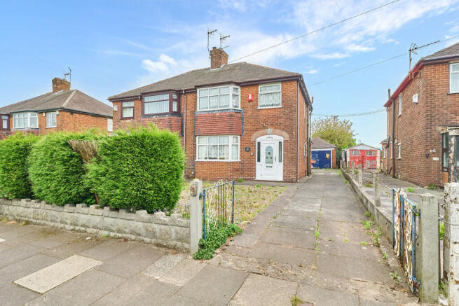 3 bed property, in 644 High Lane, £95,000
