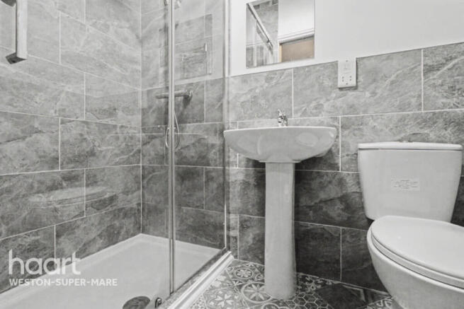 10 bed property, in Victoria Road, £1,300,000