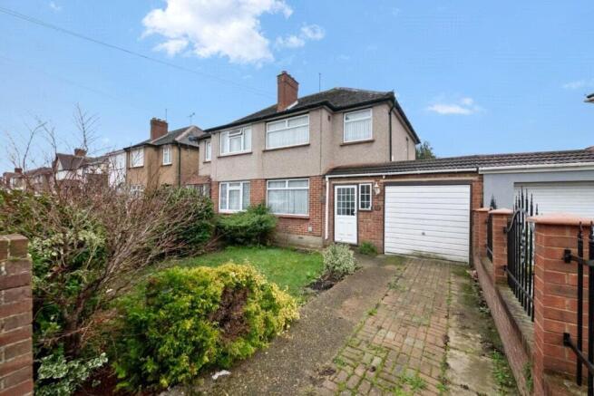 3 bed property, in Seaton Road, £569,950
