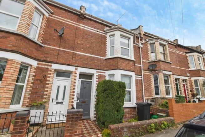 5 bed property, in Church Terrace, £375,000