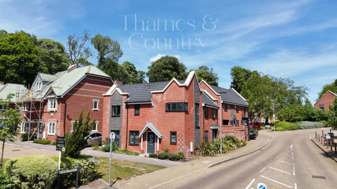 3 bed property, in Eaker Street, £624,250