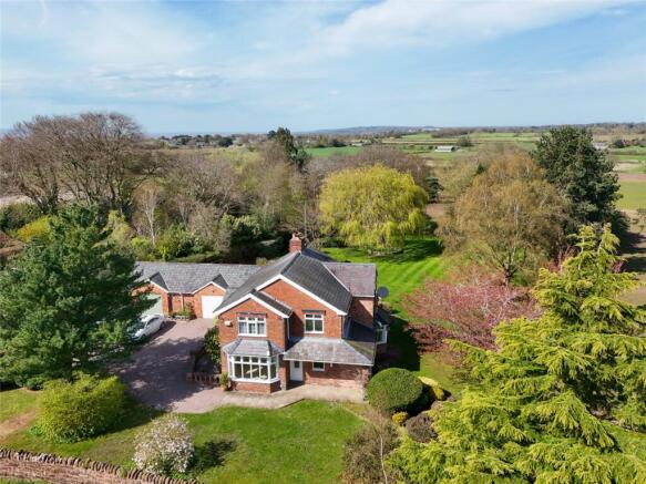 4 bed property, in Haddon Lane, £850,000