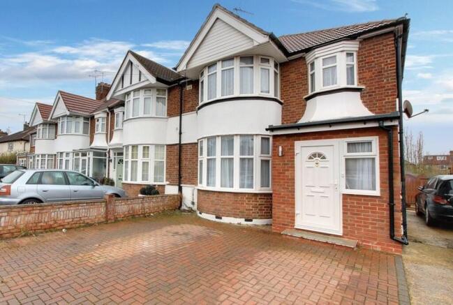 3 bed property, in Church Lane, £650,000