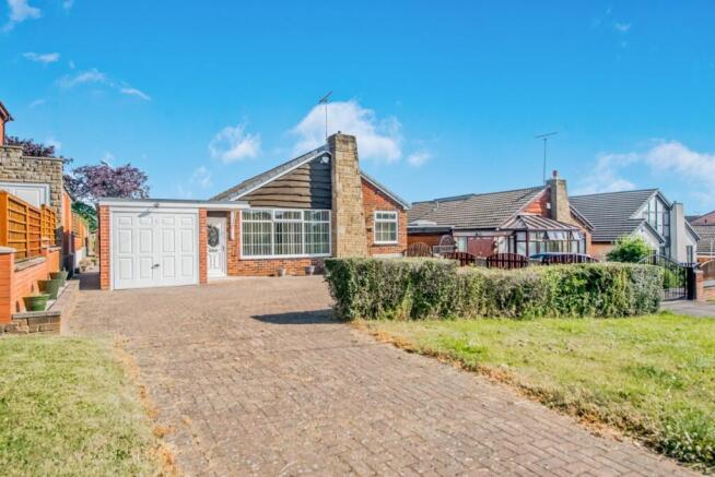 3 bed property, in Church Lane, £350,000