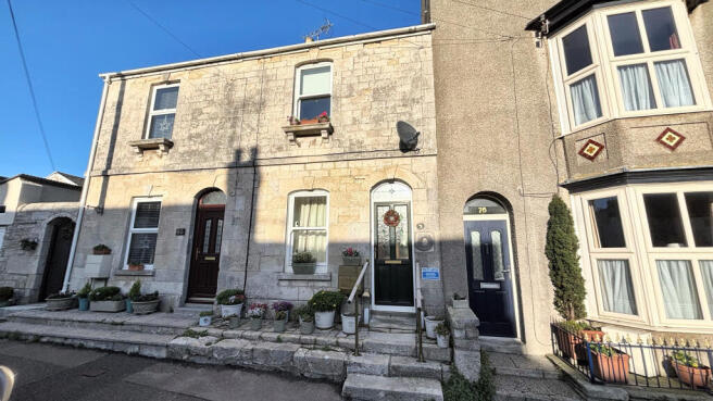 2 bed property, in Reforne, £260,000