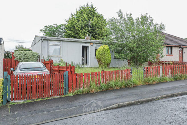 2 bed property, in 6 Craigour Avenue, £75,000