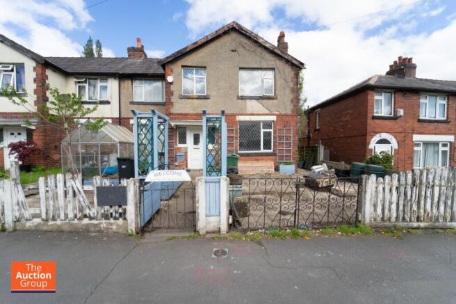 3 bed property, in Lavender Road, £115,000