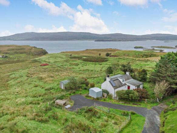 2 bed property, in 18 & 19 Colbost, £365,000