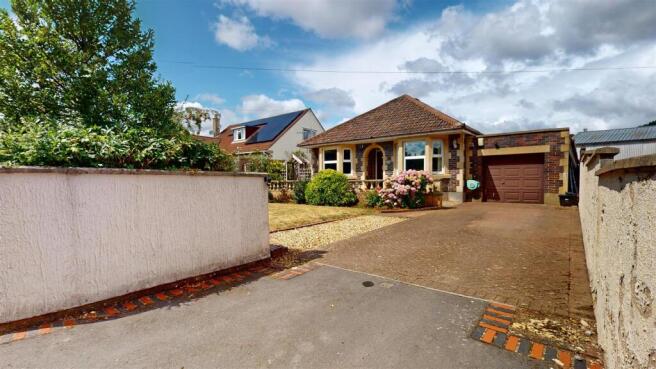 3 bed property, in Station Road, £399,950