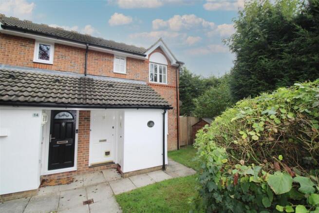 1 bed property, in Maidenbower, £165,000