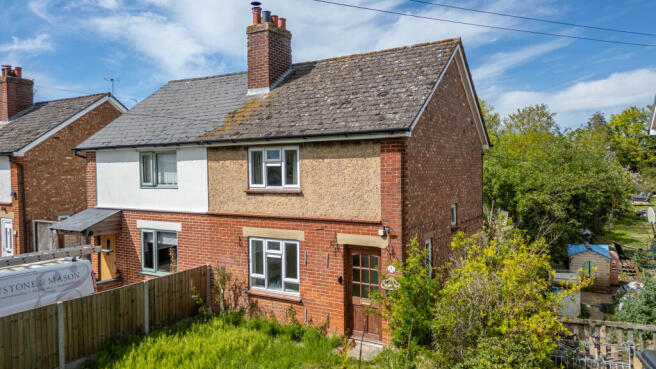 3 bed property, in 4 Norwich Road, £35,000