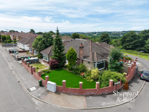 3 bed property, in Ball Road, £360,000
