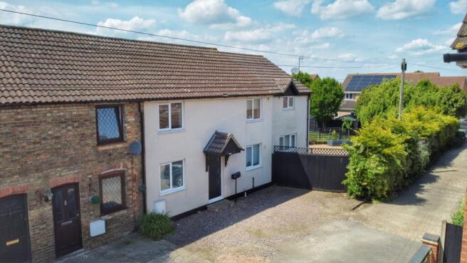 4 bed property, in Albert Place, £600,000