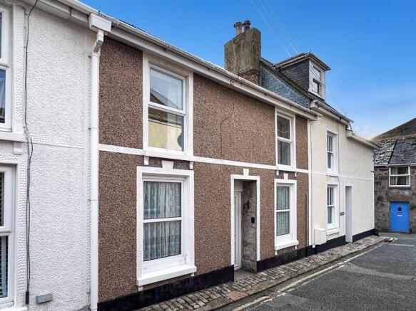 3 bed property, in Bedford Place, £340,000