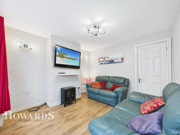 3 bed property, in St Peters Street, £150,000