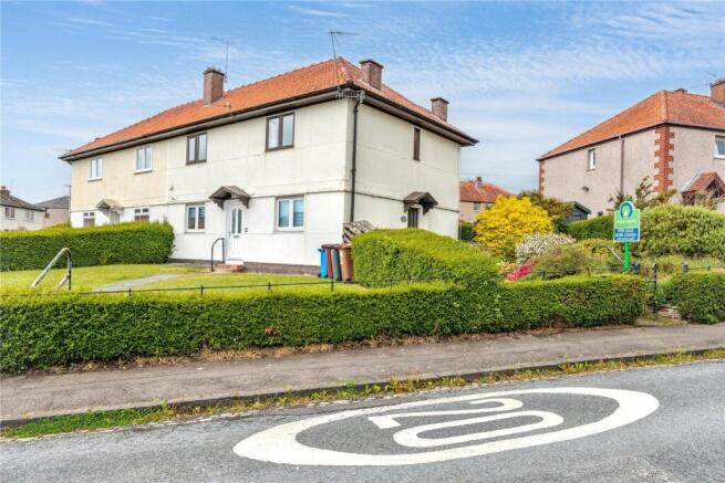 2 bed property, in Noran Avenue, £90,000