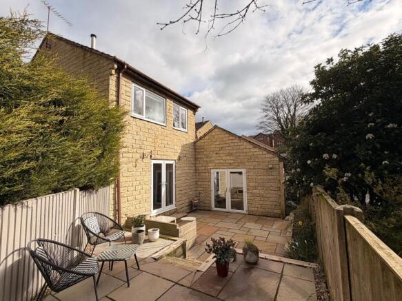 3 bed property, in Cubley Brook Court, £265,000