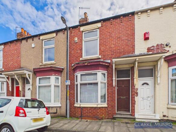 3 bed property, in Esher Street, £120,000