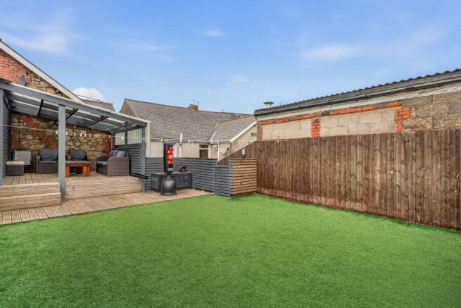 3 bed property, in Herberts Road, £240,000